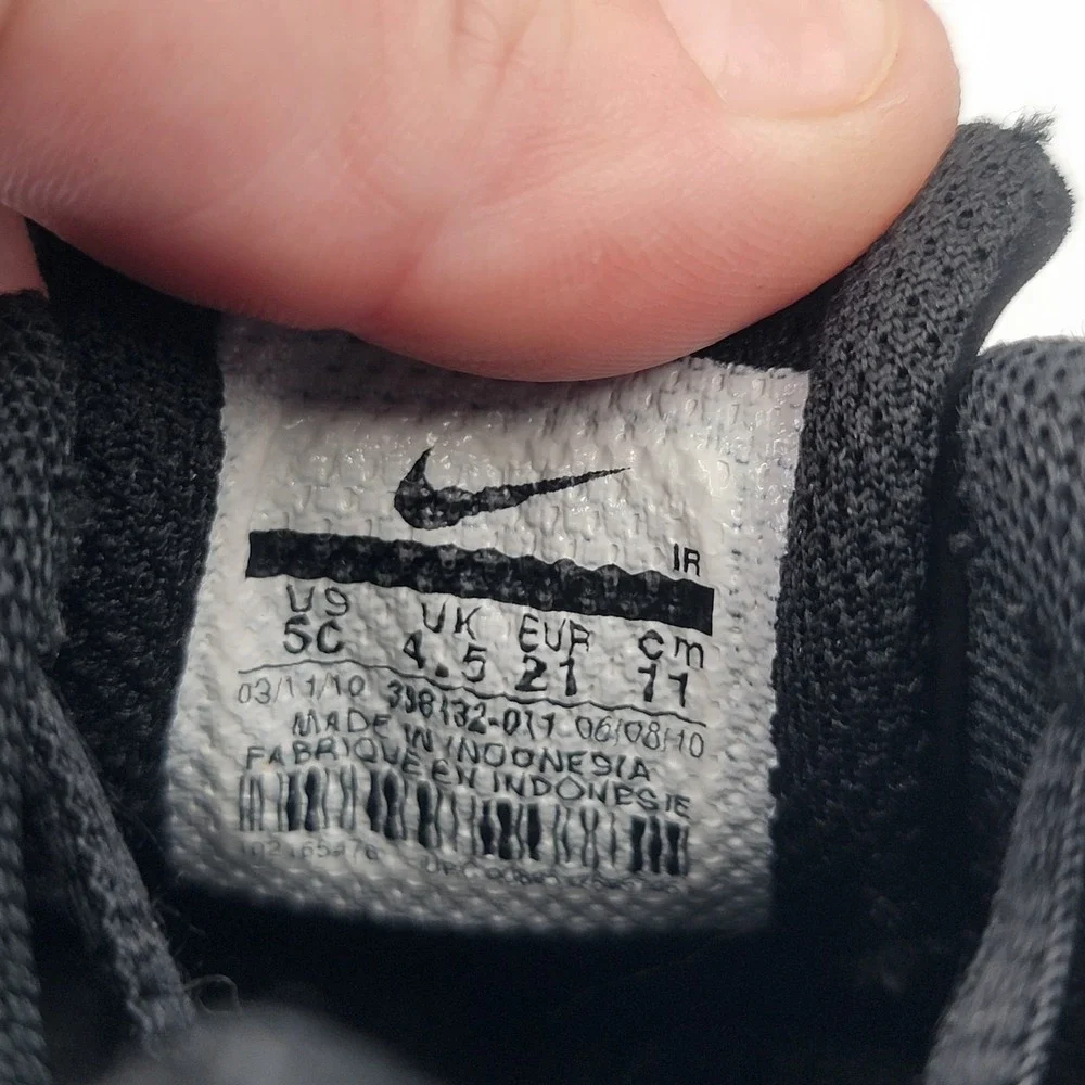 Y2k Nike Shox 2010 TD Toddler Size 5C Triple Black Running Shoes Sneakers Read